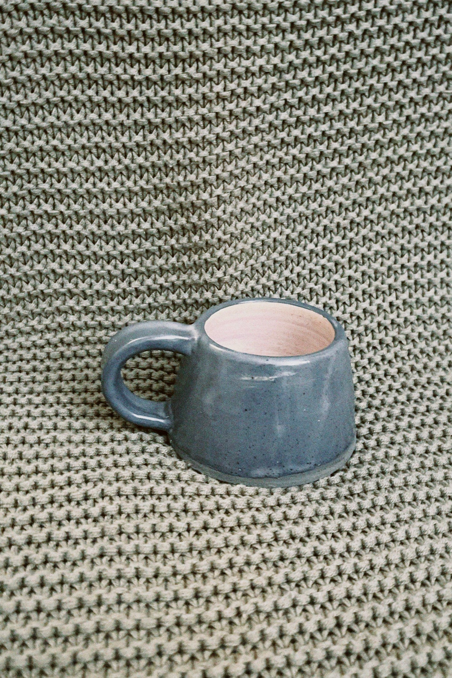 Two Tone Mug w/ Handle